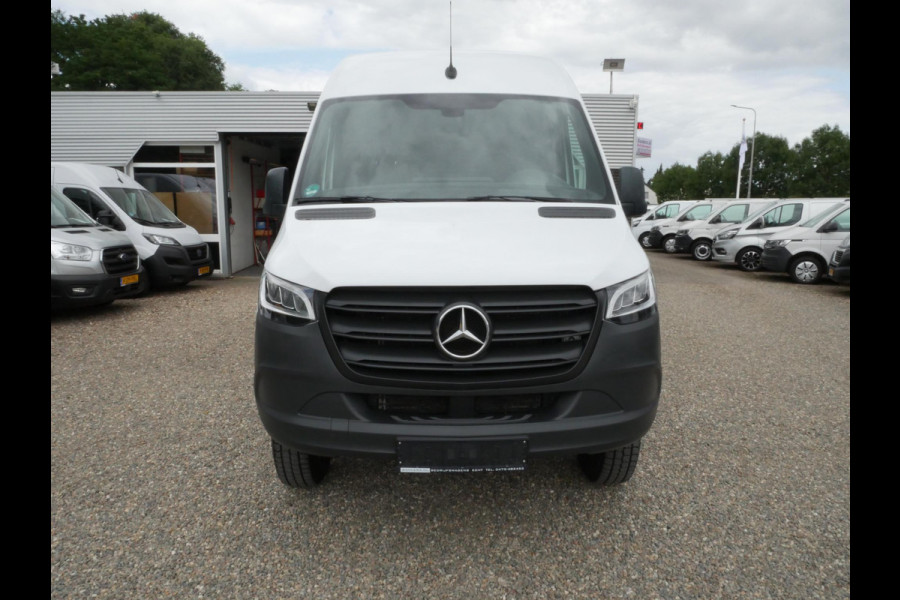 Mercedes-Benz Sprinter 319 CDI 4x4 L2H2 Automaat Airco Cam Nav Haak UNIEK