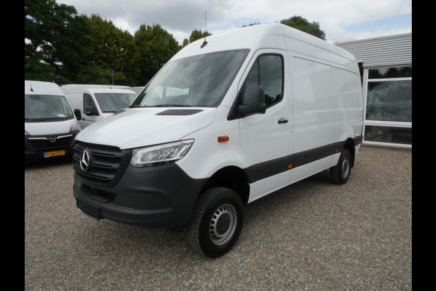 Mercedes-Benz Sprinter 319 CDI 4x4 L2H2 Automaat Airco Cam Nav Haak UNIEK