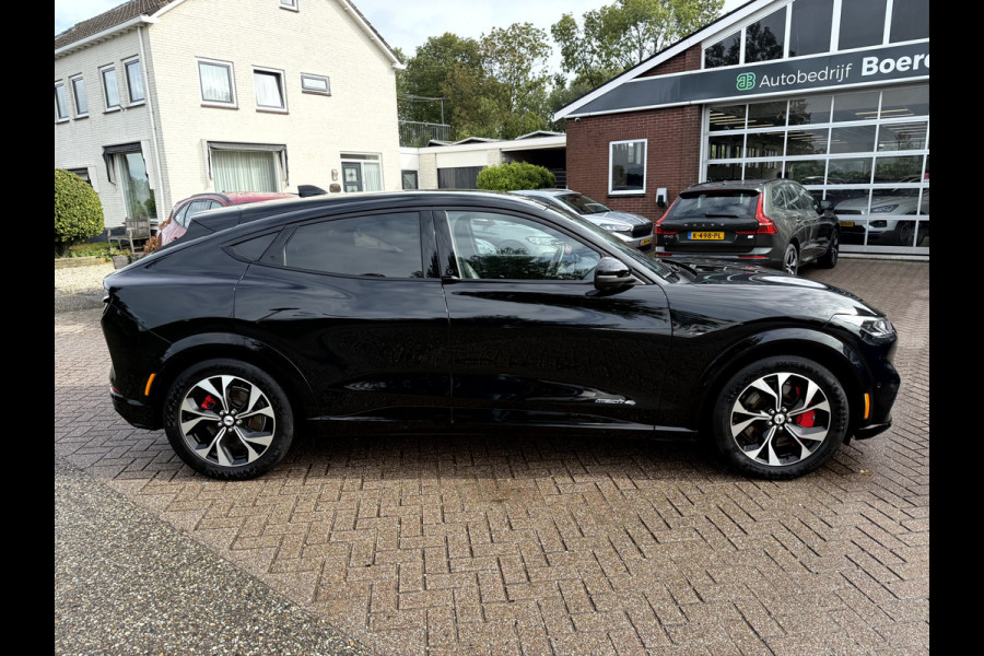 Ford Mustang Mach-E AWD 75 kWh 19''Lmv, 360 camera, Trekhaak, B&O