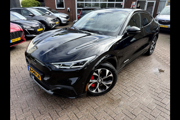 Ford Mustang Mach-E AWD 75 kWh 19''Lmv, 360 camera, Trekhaak, B&O
