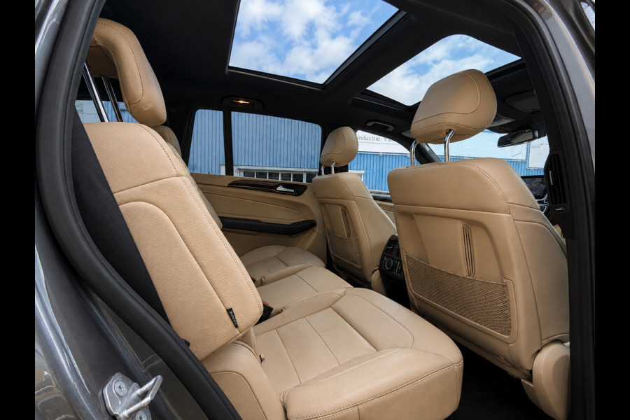 Mercedes-Benz GLS 400 4MATIC - Panorama-schuifdak I Navigatie I Leer I Airco I 7 Pers I 22 inch Sport velgen I LED I PDC I Enz....