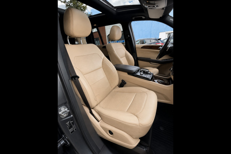 Mercedes-Benz GLS 400 4MATIC - Panorama-schuifdak I Navigatie I Leer I Airco I 7 Pers I 22 inch Sport velgen I LED I PDC I Enz....