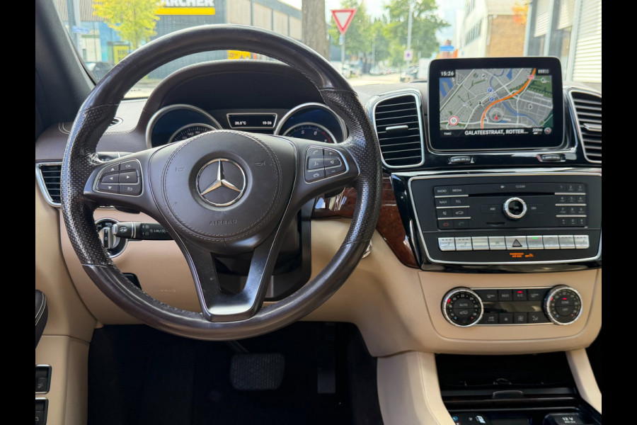 Mercedes-Benz GLS 400 4MATIC - Panorama-schuifdak I Navigatie I Leer I Airco I 7 Pers I 22 inch Sport velgen I LED I PDC I Enz....