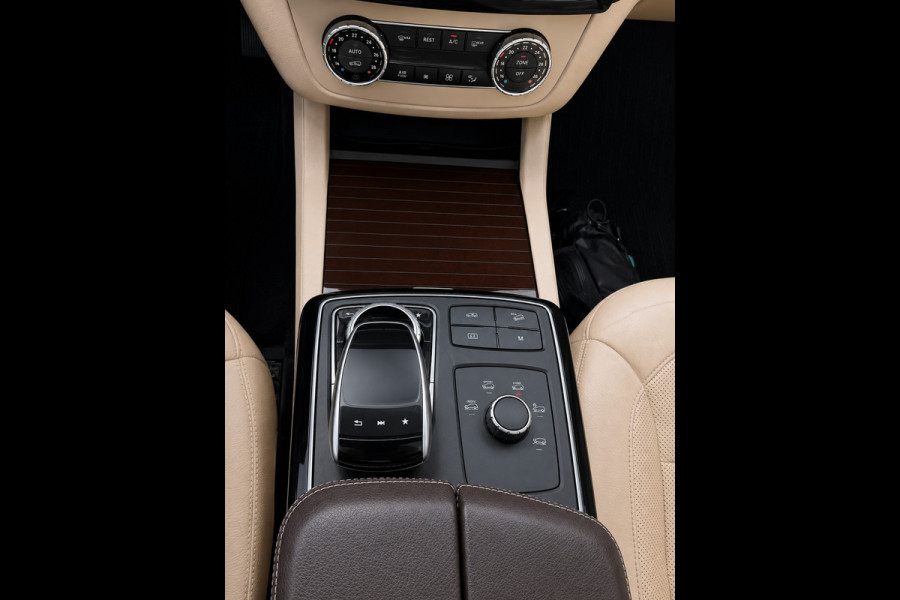 Mercedes-Benz GLS 400 4MATIC - Panorama-schuifdak I Navigatie I Leer I Airco I 7 Pers I 22 inch Sport velgen I LED I PDC I Enz....
