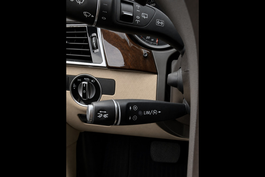 Mercedes-Benz GLS 400 4MATIC - Panorama-schuifdak I Navigatie I Leer I Airco I 7 Pers I 22 inch Sport velgen I LED I PDC I Enz....