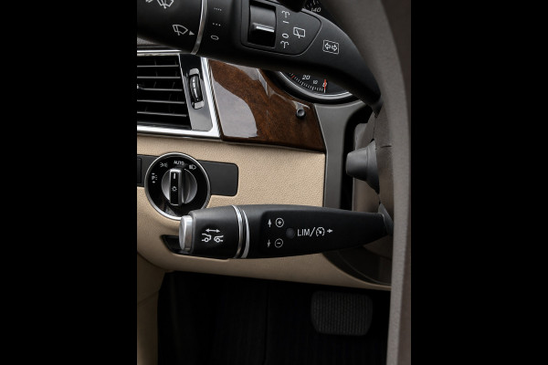 Mercedes-Benz GLS 400 4MATIC - Panorama-schuifdak I Navigatie I Leer I Airco I 7 Pers I 22 inch Sport velgen I LED I PDC I Enz....