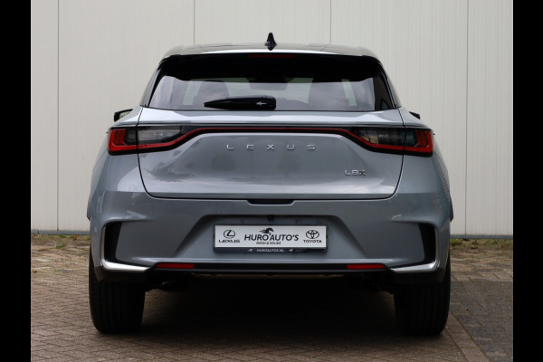 Lexus LBX 1.5 Cool 2WD | Carplay | Memory Seat | Leder/Suede