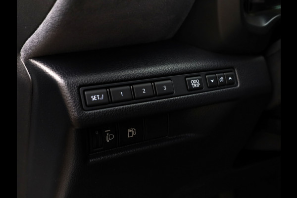 Lexus LBX 1.5 Cool 2WD | Carplay | Memory Seat | Leder/Suede