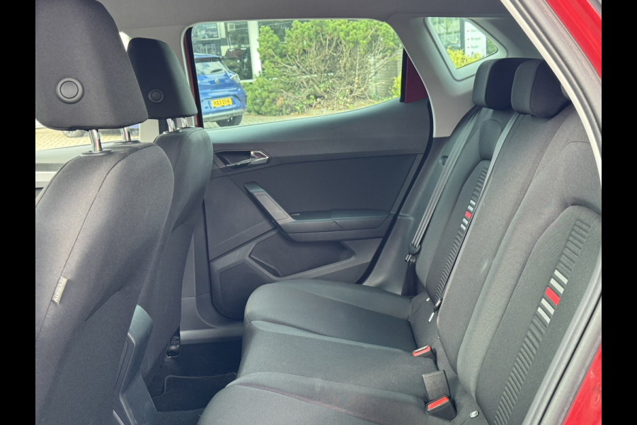 Seat Ibiza 1.0 TSI FR Business Intense | Navi, Carplay/Android, Camera, Stoelverw., Beats, 18'' LMV | Goed onderhouden! | NAP |
