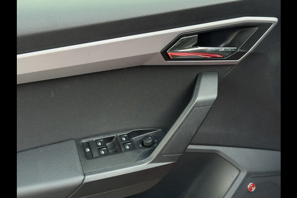 Seat Ibiza 1.0 TSI FR Business Intense | Navi, Carplay/Android, Camera, Stoelverw., Beats, 18'' LMV | Goed onderhouden! | NAP |