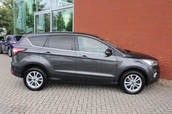 Ford Kuga 1.5 EcoBoost Titanium | Wegklapbare Trekhaak | Stoelverwarming | Cruise Control | Navigatie | Parkeersensoren |