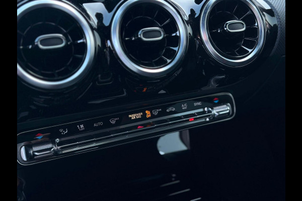 Mercedes-Benz CLA-Klasse Shooting Brake 180 AMG | NL-AUTO | DEALER ONDERH | FACELIFT | GROOT SCHERM | STOELVERW | ETC