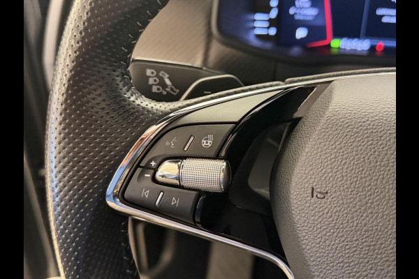 Škoda Kodiaq 1.5 TSI Sportline 7p GARANTIE TOT 06-2031* . PANORAMA-DAK . STUUR & STOEL VERWARMING . ADAPTIEVE CRUISE CONTROL .