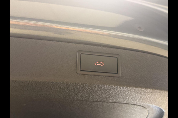 Škoda Kodiaq 1.5 TSI Sportline 7p GARANTIE TOT 06-2031* . PANORAMA-DAK . STUUR & STOEL VERWARMING . ADAPTIEVE CRUISE CONTROL .