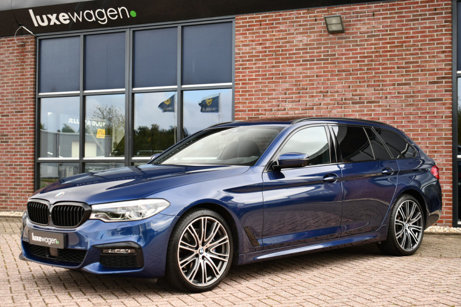 BMW 5 Serie Touring 530i xDrive 252pk M-Sport Pano Nightv ACC HUD 20inch 360-cam