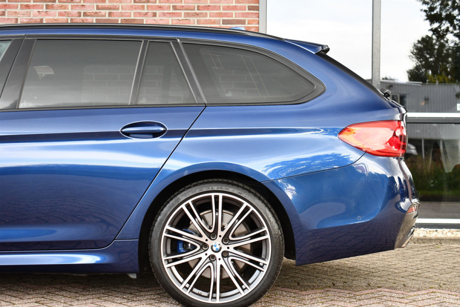 BMW 5 Serie Touring 530i xDrive 252pk M-Sport Pano Nightv ACC HUD 20inch 360-cam