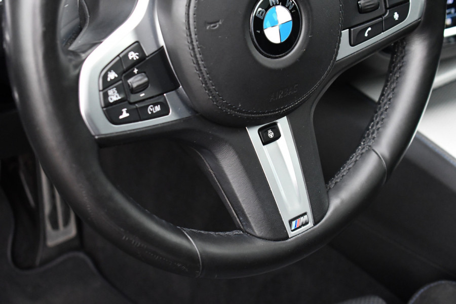 BMW 5 Serie Touring 530i xDrive 252pk M-Sport Pano Nightv ACC HUD 20inch 360-cam