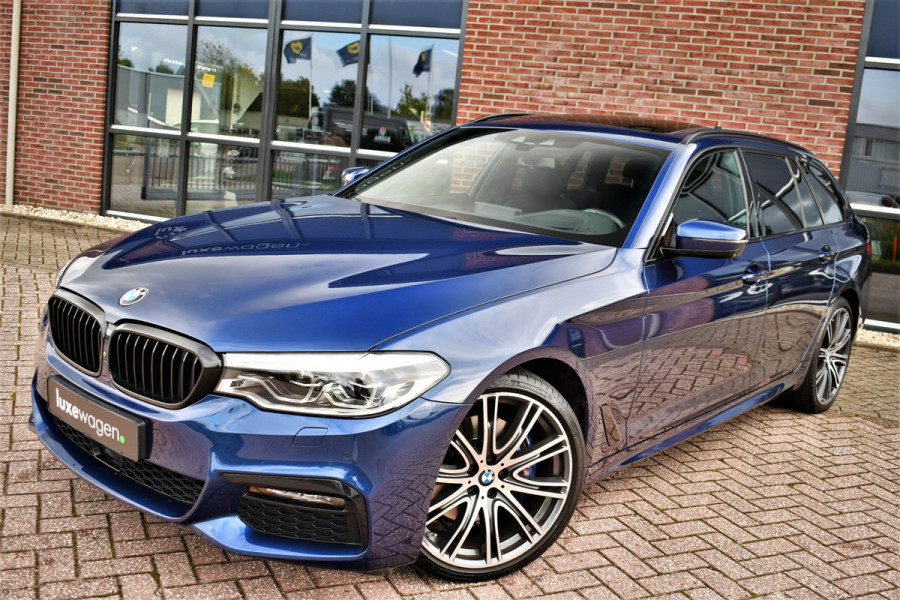 BMW 5 Serie Touring 530i xDrive 252pk M-Sport Pano Nightv ACC HUD 20inch 360-cam