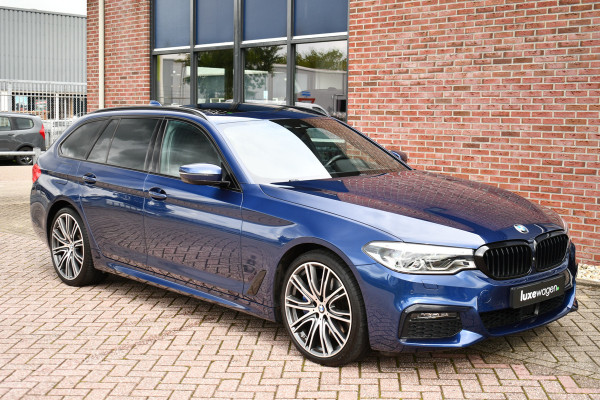 BMW 5 Serie Touring 530i xDrive 252pk M-Sport Pano Nightv ACC HUD 20inch 360-cam