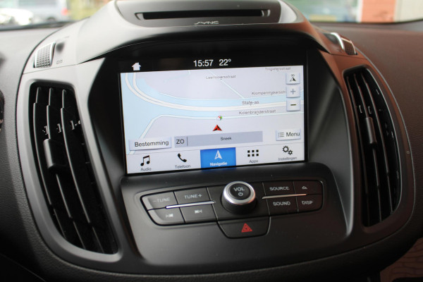 Ford Kuga 1.5 EcoBoost Titanium | Wegklapbare Trekhaak | Stoelverwarming | Cruise Control | Navigatie | Parkeersensoren |