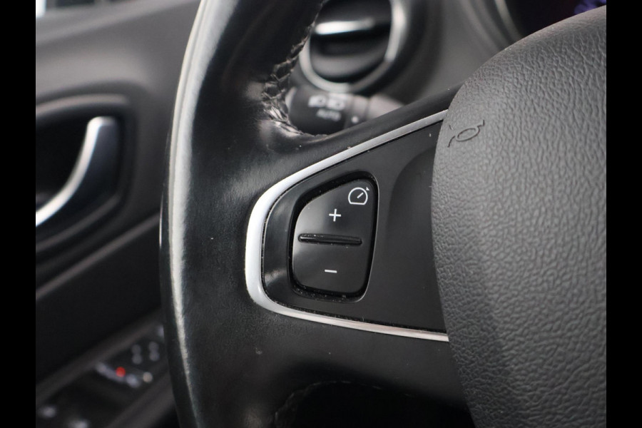Renault Captur 0.9 TCe EDITION ONE + LEDER | TREKHAAK | CAMERA | STOELVERWARMING | LED | NAVIGATIE