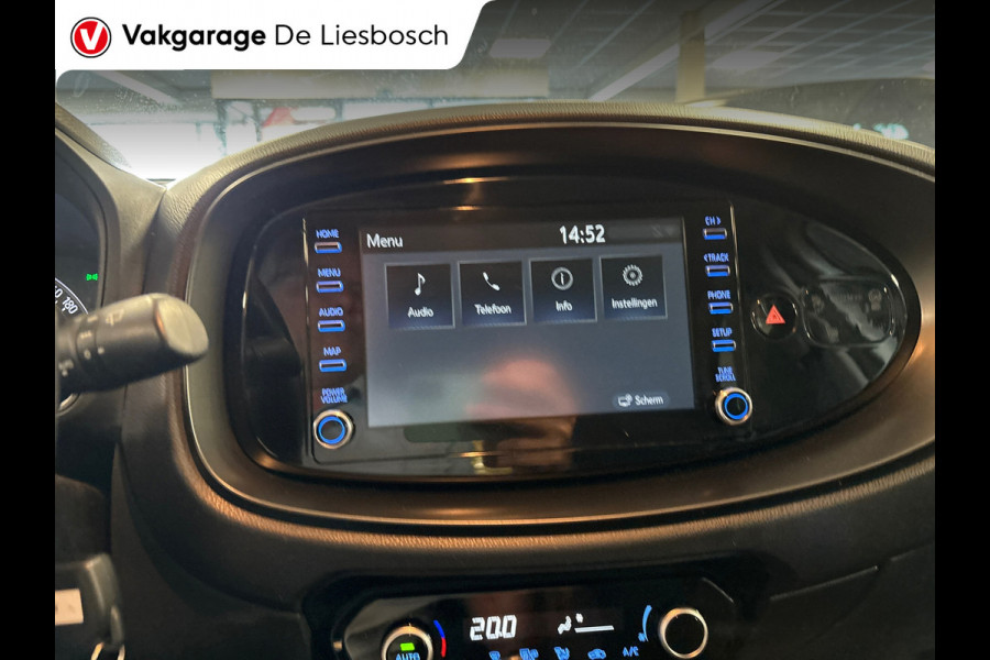Toyota Aygo X 1.0 VVT-i MT first / apple /stoelverw /cruisec /camera/pdc/clima/boeken