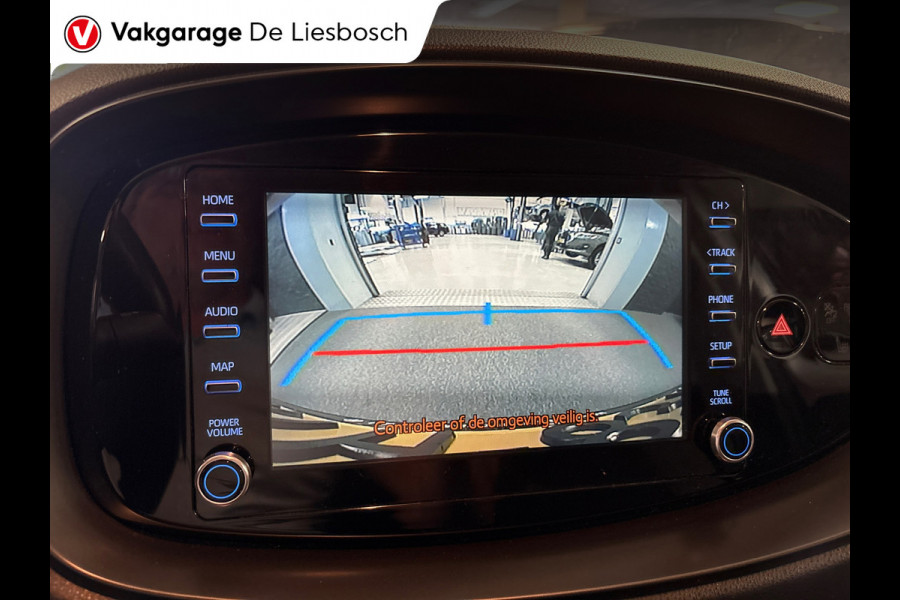 Toyota Aygo X 1.0 VVT-i MT first / apple /stoelverw /cruisec /camera/pdc/clima/boeken