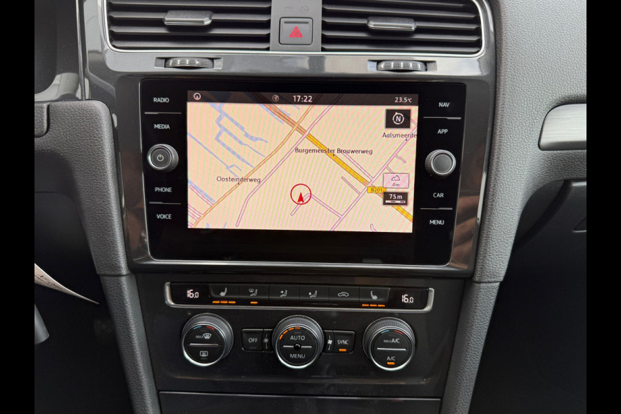 Volkswagen Golf 1.0 TSI Comfortline / NAP / LED / Navigatie / Alcantara / LM Velgen / Inruil mog.