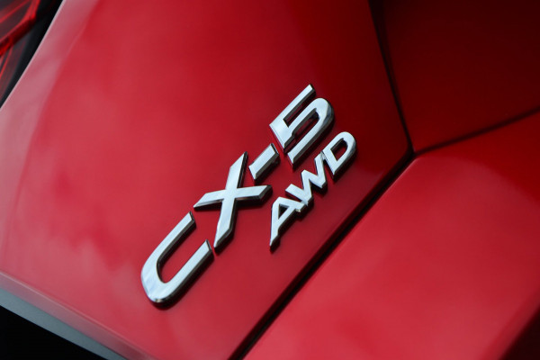 Mazda CX-5 2.5 SkyActiv 4WD / HUD / MEMORY / ACC / BOSE / KEYLESS / STUUR+STOELVERW