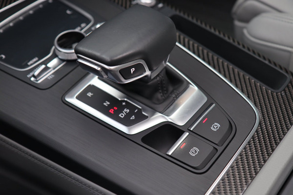Audi Q5 50 TFSI e Quattro S-Line / PANO / ACC / CAMERA / KEYLESS / STOELVERW