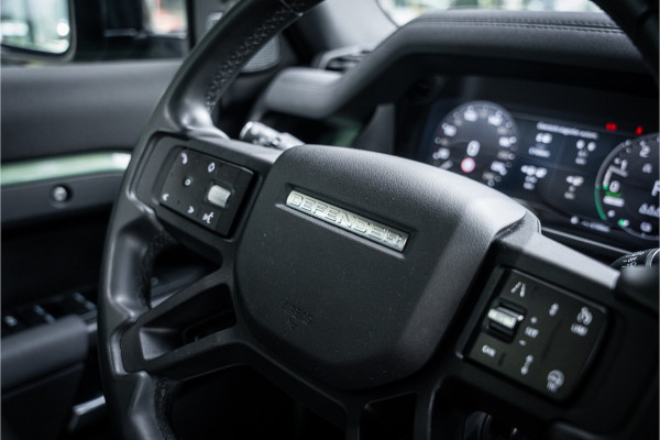Land Rover Defender 110 2.0 P400e 110 X ** 75 Limited Edition ** Panodak ** Cold Climate ** Trekhaak ** Treeplanken NP 126 K ** EV Rijbereik tot 51km **
