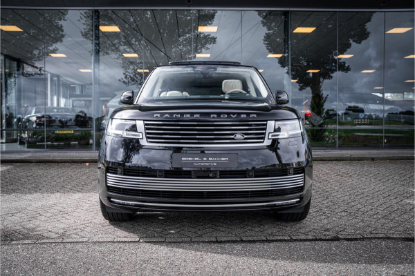 Land Rover Range Rover 4.4 P615 LWB SV ** Tailgate Event Suite ** Business Class Comfo ** Gloss White Ceramic