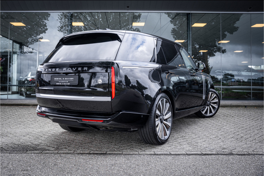 Land Rover Range Rover 4.4 P615 LWB SV ** Tailgate Event Suite ** Business Class Comfo ** Gloss White Ceramic