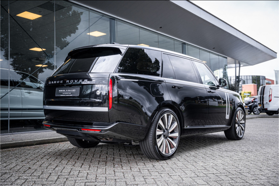 Land Rover Range Rover 4.4 P615 LWB SV ** Tailgate Event Suite ** Business Class Comfo ** Gloss White Ceramic