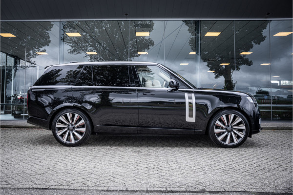 Land Rover Range Rover 4.4 P615 LWB SV ** Tailgate Event Suite ** Business Class Comfo ** Gloss White Ceramic