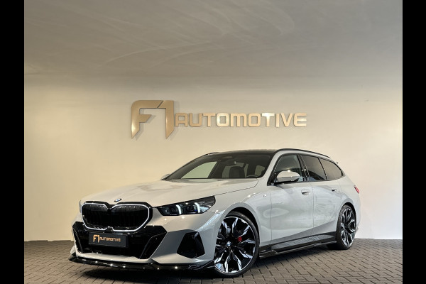 BMW 5 Serie Touring 520i M Pano|H/K|BlindSpot|Maxton|Trekhaak|Sfeer|Camera