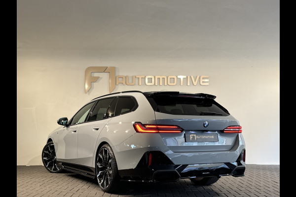 BMW 5 Serie Touring 520i M Pano|H/K|BlindSpot|Maxton|Trekhaak|Sfeer|Camera