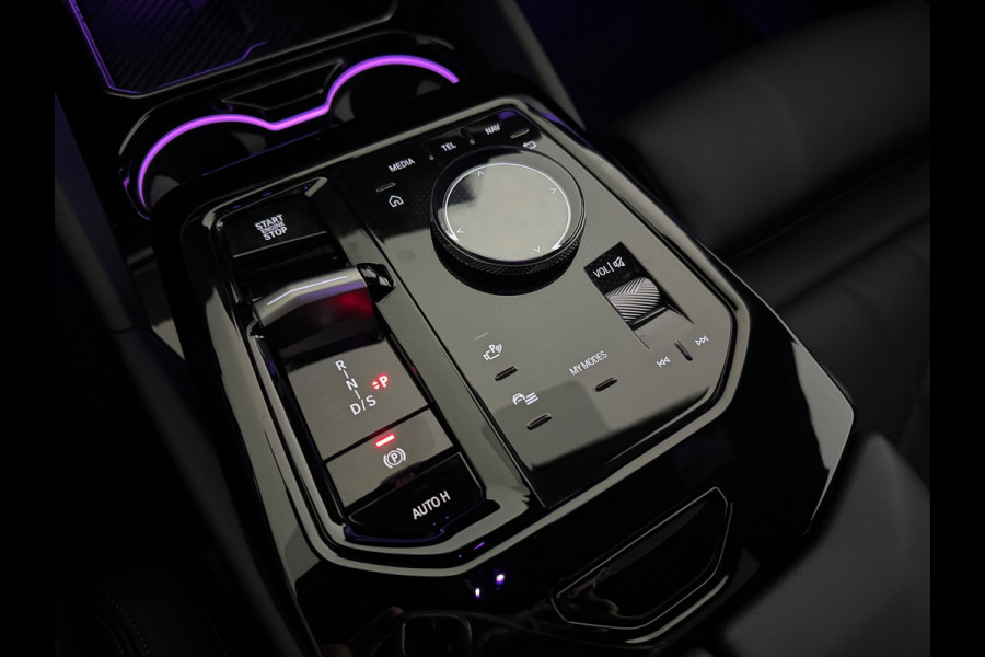 BMW 5 Serie Touring 520i M Pano|H/K|BlindSpot|Maxton|Trekhaak|Sfeer|Camera
