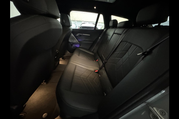 BMW 5 Serie Touring 520i M Pano|H/K|BlindSpot|Maxton|Trekhaak|Sfeer|Camera