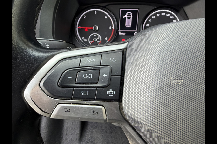 Volkswagen Transporter 2.0 TDI 110PK Euro 6 L2H1 28 Highline Cruise Control/trekhaak/carplay