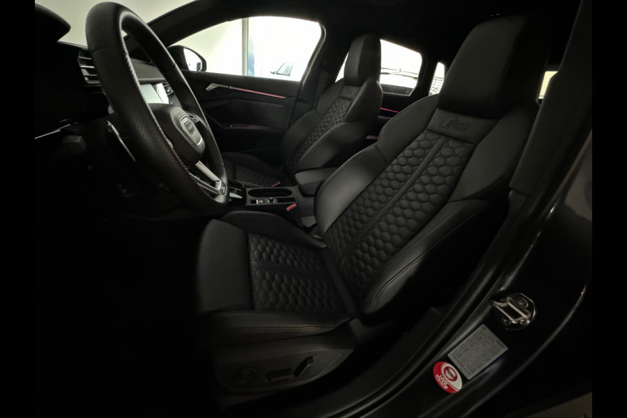 Audi A3 Sportback 2.5 TFSI RS 3 quattro Pano|HuD|B&O|Sfeer|ACC|Lane|Camera