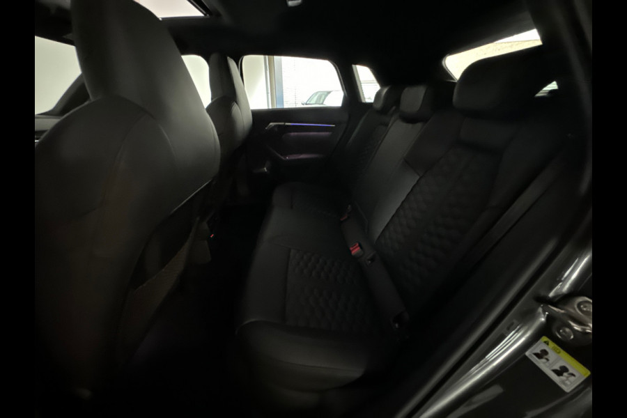 Audi A3 Sportback 2.5 TFSI RS 3 quattro Pano|HuD|B&O|Sfeer|ACC|Lane|Camera