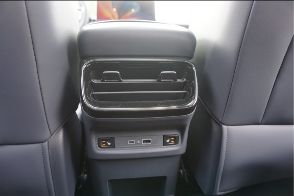 GEELY E5 Max+ 68 kWh Max+ 68 kWh Stoel-massage -ventilatie Panoramisch schuifdak 360 Camera Warmtepomp