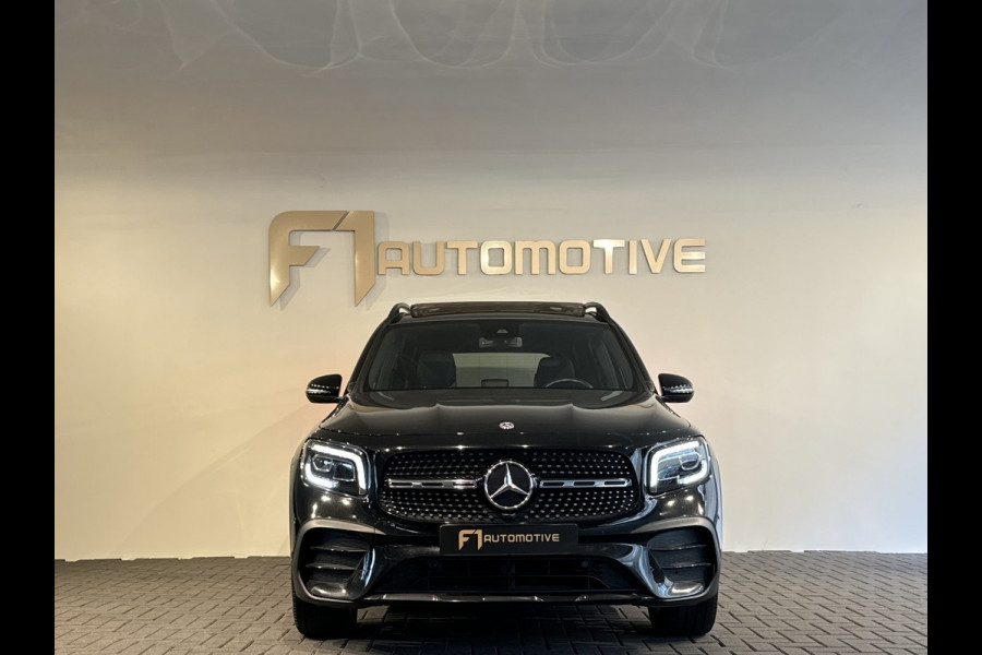 Mercedes-Benz Glb 200 AMG Pano|Carbon|Dodehoek|Stoelverwarming|Sfeer|Camera