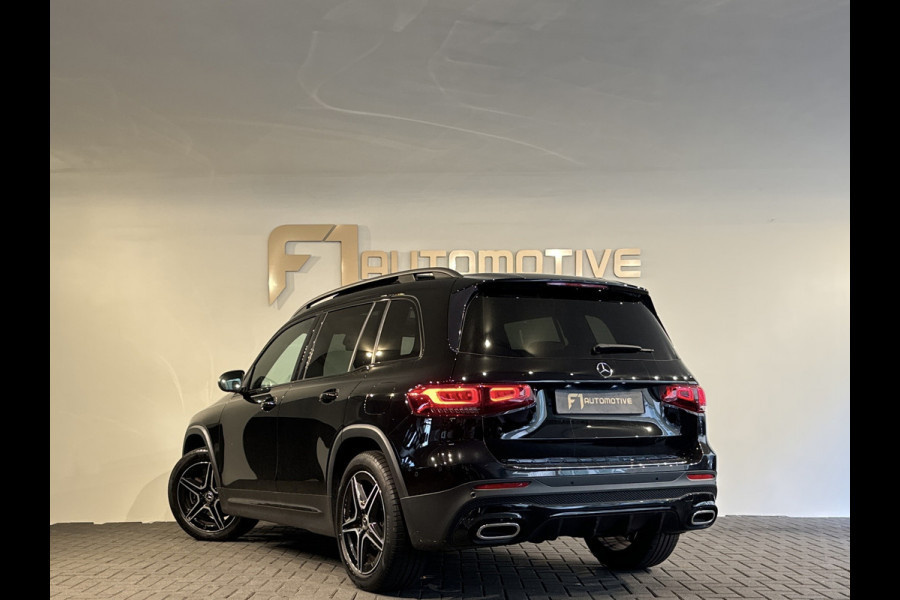 Mercedes-Benz Glb 200 AMG Pano|Carbon|Dodehoek|Stoelverwarming|Sfeer|Camera