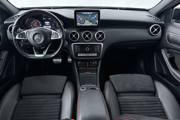 Mercedes-Benz A-Klasse 160 Ambition (NAVIGATIE, CRUISE CONTROL, PARKEERSENSOREN)