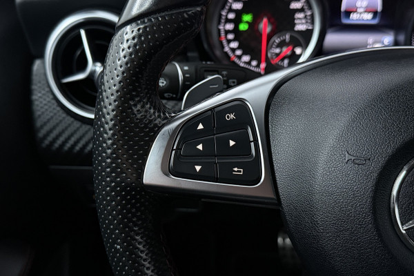 Mercedes-Benz A-Klasse 160 Ambition (NAVIGATIE, CRUISE CONTROL, PARKEERSENSOREN)