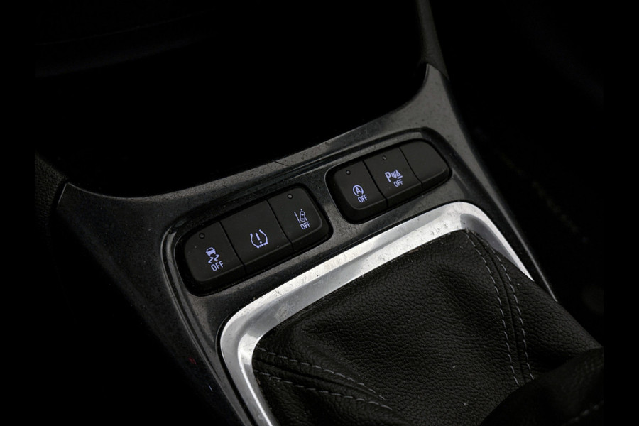 Opel Crossland BWJ 2022 | 1.2T 111PK Bus Elegance | TREKHAAK | STOEL&STUUR VERW | CLIMA | NAVI | PDC | CARPLAY | LED |