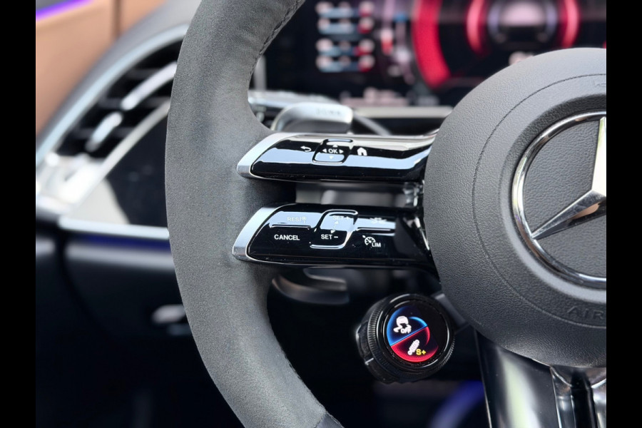 Mercedes-Benz E-Klasse AMG 53 4MATIC+ Carbon/P-Display/Schaal