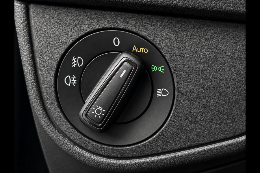 Volkswagen Taigo 1.0 TSI 3x R-Line|Pano|IQ|Camera|Virtual|